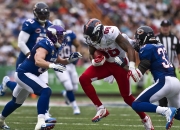 开云棋牌平台-非洲雄鹰展翅破沙海，穆勒数据风暴席卷淘汰赛—当团队韧性与个人统治力共舞