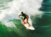 开云棋牌游戏-骑士力克马刺，范弗利特状态火热，诠释现代篮球的团队与个人交响