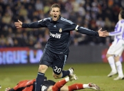 开云棋牌入口-塞维利亚的险胜与格列兹曼的魔法，一场定义欧洲足球之夜的较量