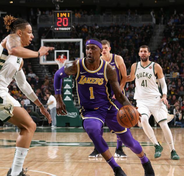 澳大利亚队大获全胜,韦恩替补登场破门 澳大利亚队大获全胜,韦恩替补登场破门